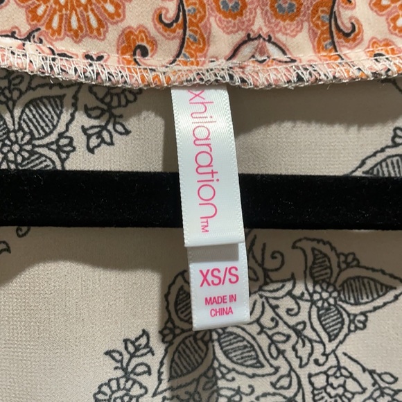 Bohemian Paisley Pattern Cardigan - Picture 6 of 7